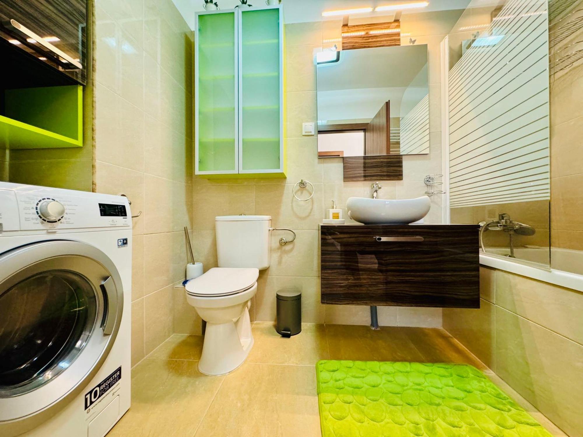Joy City Stay Forest 84 Timişoara Buitenkant foto