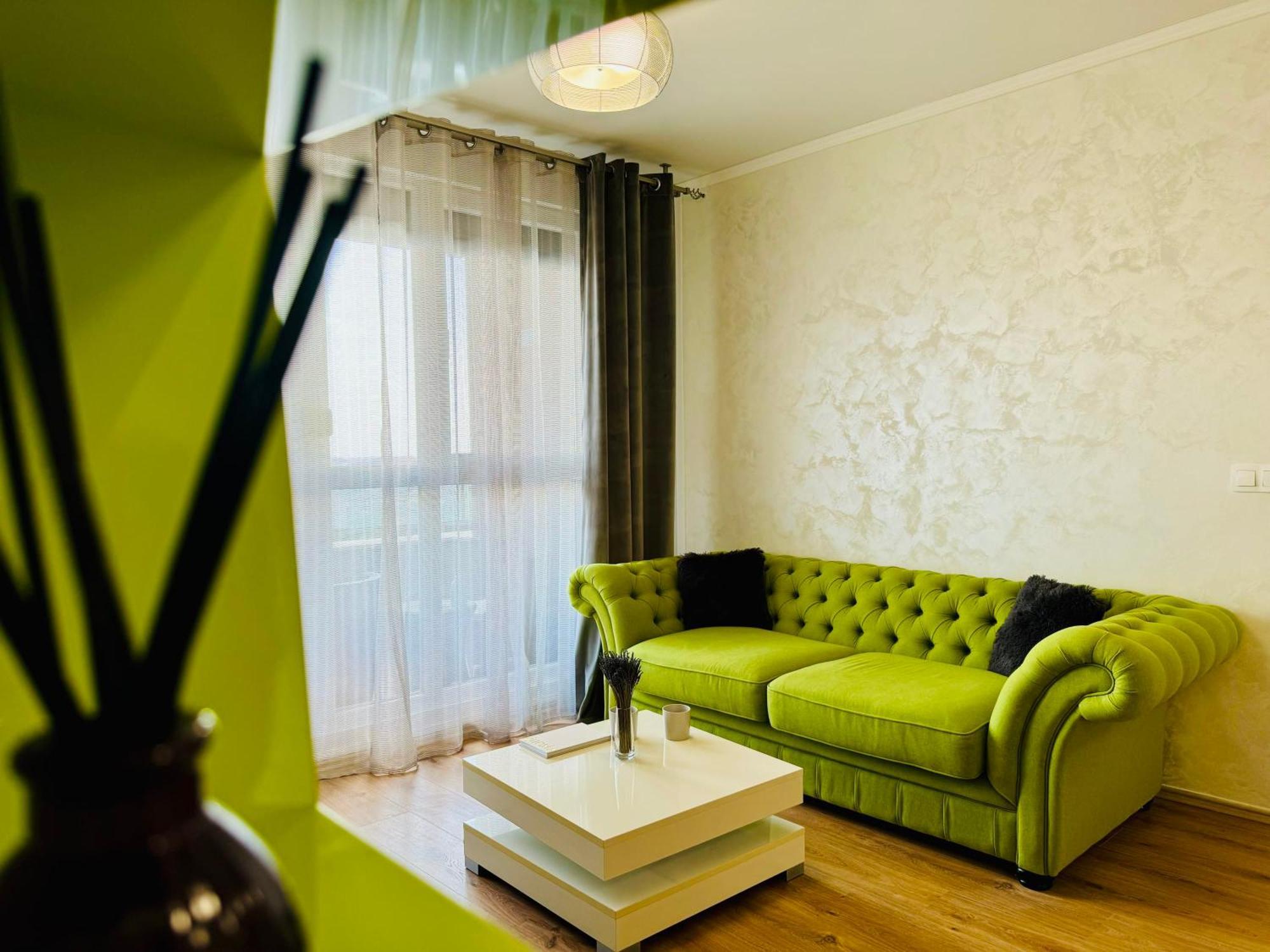 Joy City Stay Forest 84 Timişoara Buitenkant foto
